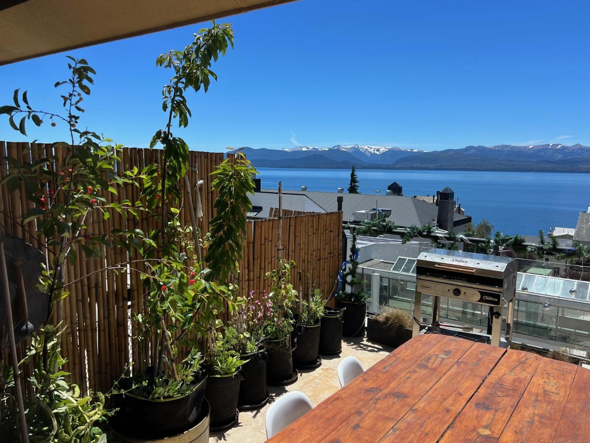 Mini Loft Departamentos Bariloche Apartment ภายนอก รูปภาพ